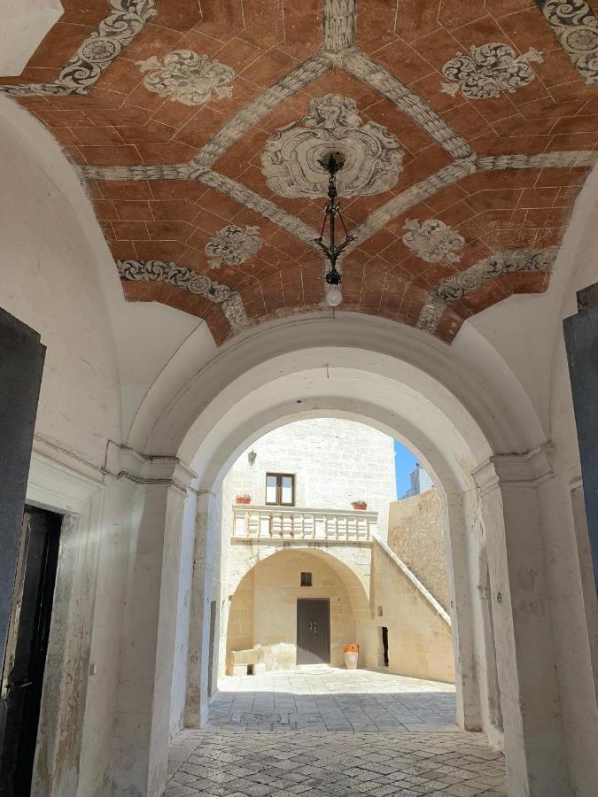 Palazzo Moschettini Martano Exterior foto